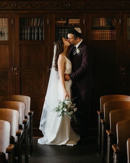 Wedding Picture of Ian Karmel and his beloved wife Dana Schwartz 